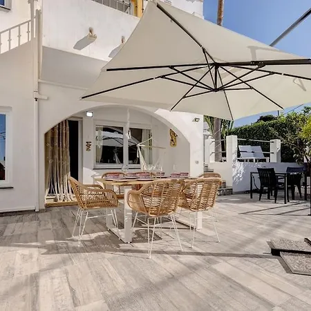 Apartment House Costabella