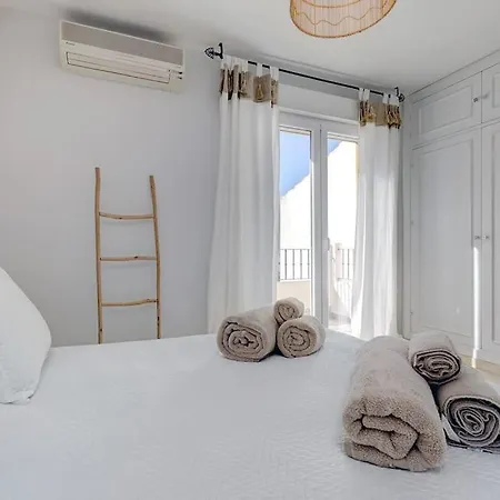 Apartment House Costabella